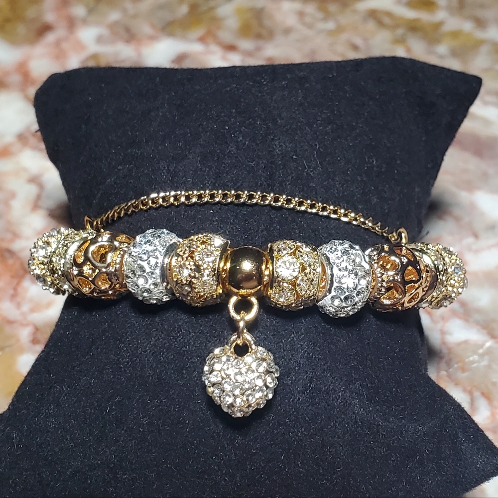 Elegant Gold Silver Rhinestones Heart Charm Bracelet
